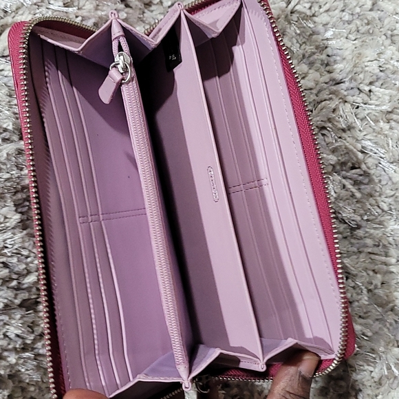 Coach Long Zip Around Wallet In Signature Canvas - Picture 9 of 16